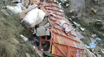 Driver dead as truck plunges into gorge on Jammu-Srinagar National Highway